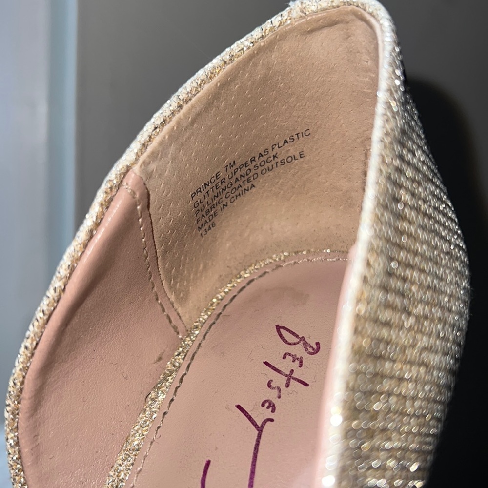Betsey Johnson Sparkly Bow Heels - Gold - Picture 2 of 3